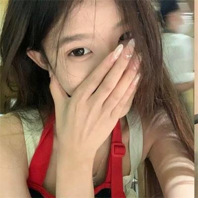 出位俏娇娃